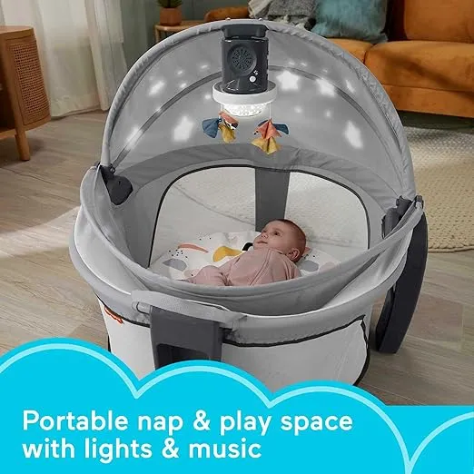 Fisher-Price Portable Baby Bassinet Deluxe On-The-Go Projection Dome, Travel Play Space for Newborns with Lights Music & Canopy, Paper Shapes